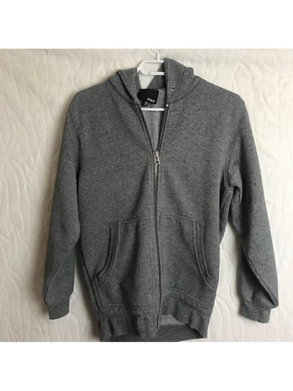 ARITZIA - Wilfred Free Grey  Hoodie